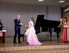 В Центральной детской школе искусств подвели итоги l Дальневосточного музыкального конкурса им. Марии Кнауф-Каминской в номинации «Фортепиано»