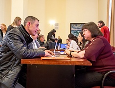 В Благовещенске прошла ярмарка вакансия