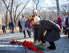 В преддверии Дня памяти жертв политических репрессий в Благовещенске почтили память амурчан, подвергнутых гонениям