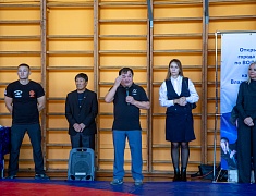 Открытое первенство города Благовещенска по вольной борьбе памяти капитана Владислава Мазуркова