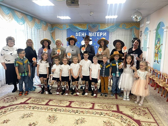 Педагоги из Китая и Южно-Сахалинска будут «учиться» в школах и детских садах Благовещенска 