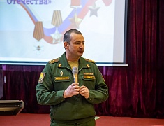 Гимназии 25 присвоили имя Героя России Андрея Иванова