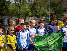 На базе стадиона гимназии №1 стартовали «Футбольные каникулы»