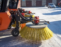 В Благовещенске закупили новую уборочную технику
