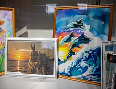 В Молодежном гараже расцвела «Крымская весна»