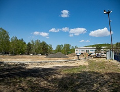 В Моховой Пади строят «умную» спортивную площадку 