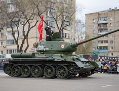 Торжественное прохождение войск в честь Дня Победы