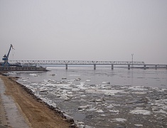 Мэр Благовещенска Олег Имамеев проконтролировал ход работ на 10 участке набережной Зеи