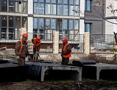 Мэр Благовещенска Олег Имамеев выехал на участок, где есть риски по началу отопительного периода