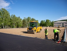 Рабочее совещание мэра Благовещенска Олега Имамеева по строительству умной спортивной площадки в Моховой пади
