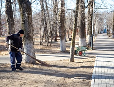 Мэр Благовещенска Олег Имамеев оценил готовность парков к открытию сезона