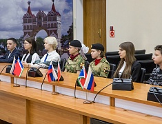 Подведение итогов конкурса детских рисунков "Я выбираю Амурское"