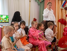 В язык и культуру Поднебесной с сентября погружаются ребята 5-7 лет в прогимназии, детских садах №4 и №28