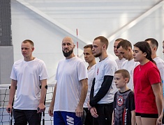 В Благовещенске впервые прошел турнир по волейболу сидя