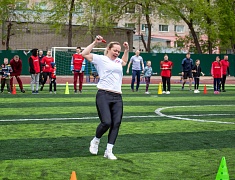 В Благовещенске выбрали самую сильную, ловкую и спортивную семью