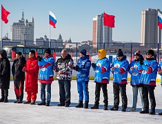 Автомобильные гонки в рамках Международного российско-китайского фестиваля зимних видов спорта