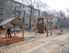 В центре Благовещенска преобразили ещё одну территорию, благоустроенную по программе «1000 дворов» 