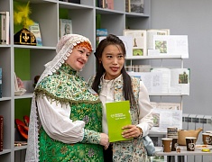 Женская делегация района Айгунь города Хэйхэ в Благовещенске