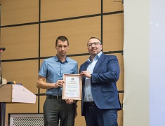 Мэр Благовещенска Олег Имамеев поздравил энергетиков с профессиональным праздником