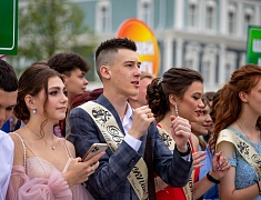 В Благовещенске отгремел выпускной