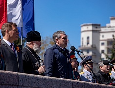Торжественное прохождение войск Благовещенского гарнизона