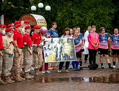 Больше 100 благовещенцев почтили память детей-жертв войны в Донбассе