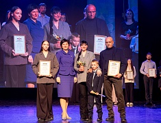 Более сорока одарённых детей получили премию мэра Благовещенска