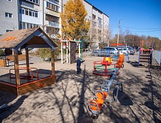 В Благовещенске открыли ещё 3 обновлённые детские площадки