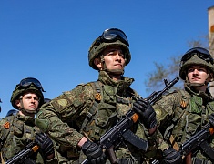 Торжественное прохождение войск Благовещенского гарнизона