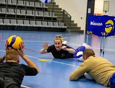 Благовещенские защитники Отечества осваивают волейбол