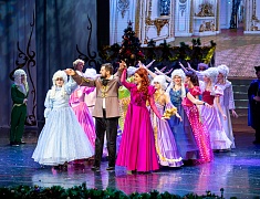 Предновогодний спектакль "Потерянная туфелька"