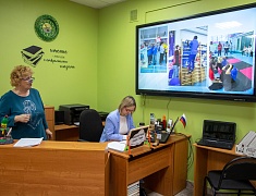 Заместитель мэра Виктория Хопатько оценила результаты работы корпоративных программ в школах и детских садах Благовещенска