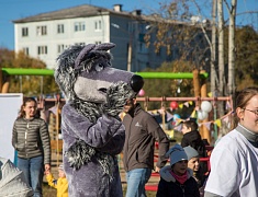 В Благовещенске открыли территории, благоустроенные по программе «1000 дворов» 