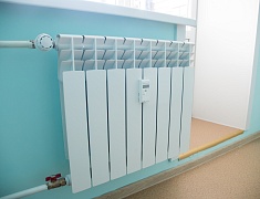 Дмитрий Гумиров вручил ключи от благоустроенных квартир первым новосёлам 