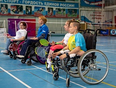 Открытое первенство города по бадминтону «Нефритовый волан»