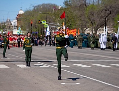 Торжественное прохождение войск Благовещенского гарнизона