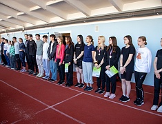 Чемпионат по легкой атлетике в Благовещенске посвятили выдающимся амурским тренерам 