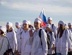  В Благовещенске прошел общегородской «Парад студенчества»