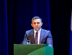 Мэр областного центра представил отчет о работе администрации