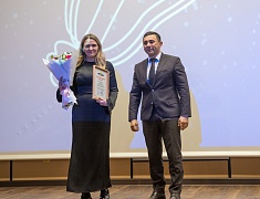 Мэр Благовещенска Олег Имамеев поздравил энергетиков с профессиональным праздником