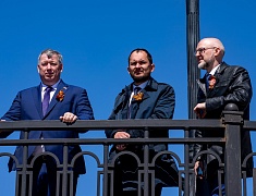 Торжественное прохождение войск Благовещенского гарнизона