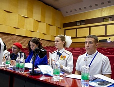 В Благовещенске прошло открытие муниципального этапа конкурса «Педагог года 2025»