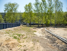 В Моховой Пади строят «умную» спортивную площадку 