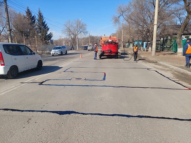 Не все белые полосы на дороге — разметка