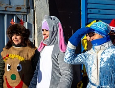 В Благовещенске состоялся новогодний забег в карнавальных костюмах