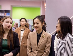 Женская делегация района Айгунь города Хэйхэ в Благовещенске