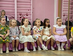 В детском саду № 32 для ребят провели обучение в рамках месячника пожарной безопасности