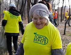 В рамках акции «Город берегу» большой субботник прошел на улице Чайковского