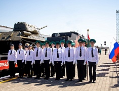 На железнодорожный вокзал амурской столицы прибыл ретропоезд "Победа"