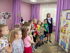 В детском саду № 32 для ребят провели обучение в рамках месячника пожарной безопасности